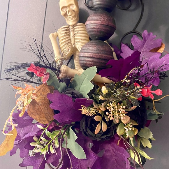 Gothic Candle wall mount - Picture 5 of 5